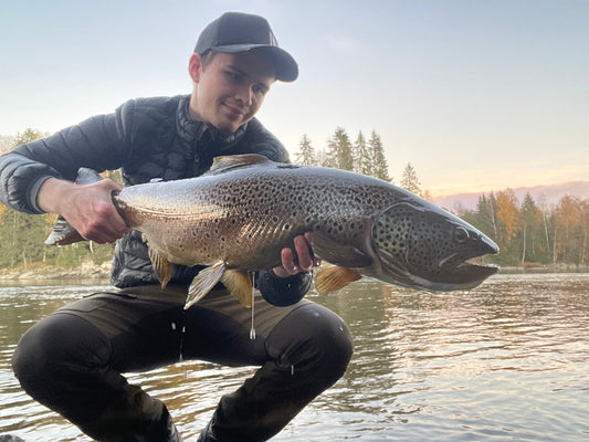 Jakten på storørreten i elv — mine beste erfaringer